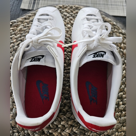 Nike Cortez Sneakers - Picture 5 of 7